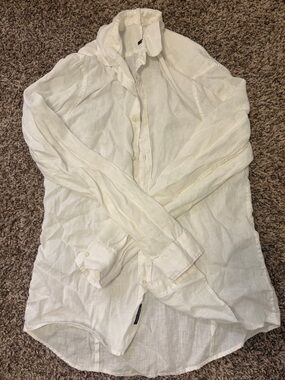 Michael Kors Classic Linen Lightweight White Button-Up Shirt